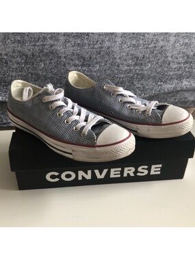 Converse Low Top Sneakers in Cream and White